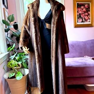 Vintage Mink Coat Henri of Layton Furs | Mob Wife Core, But Make It Old Money